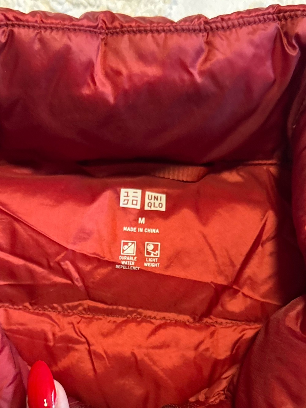 Uniqlo Deep Red Quilted Packable Vest - Picture 5 of 6